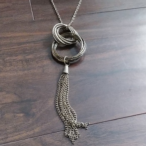 other Jewelry - Necklace Doubleloop